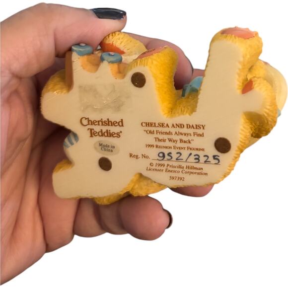 CHERISHED TEDDIES CHELSEA & DAISY OLD FRIENDS ALWAYS FIND THEIR WAY FIGURINE - Picture 3 of 3